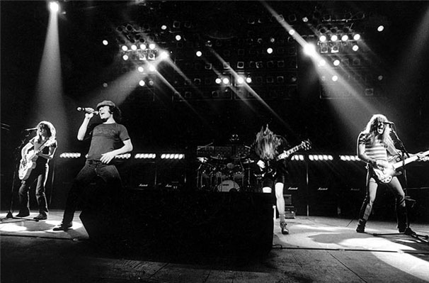 0725acdc5