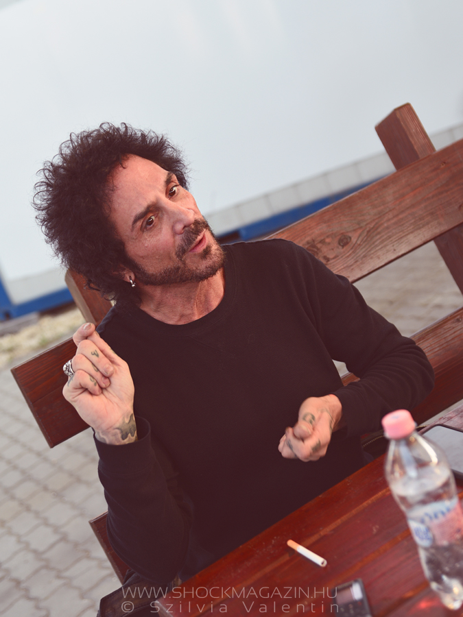 deen_castronovo_2018_05