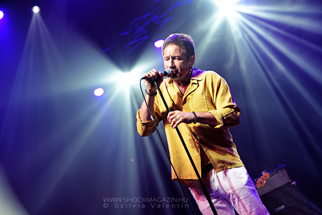 david_duchovny_k_2019_03