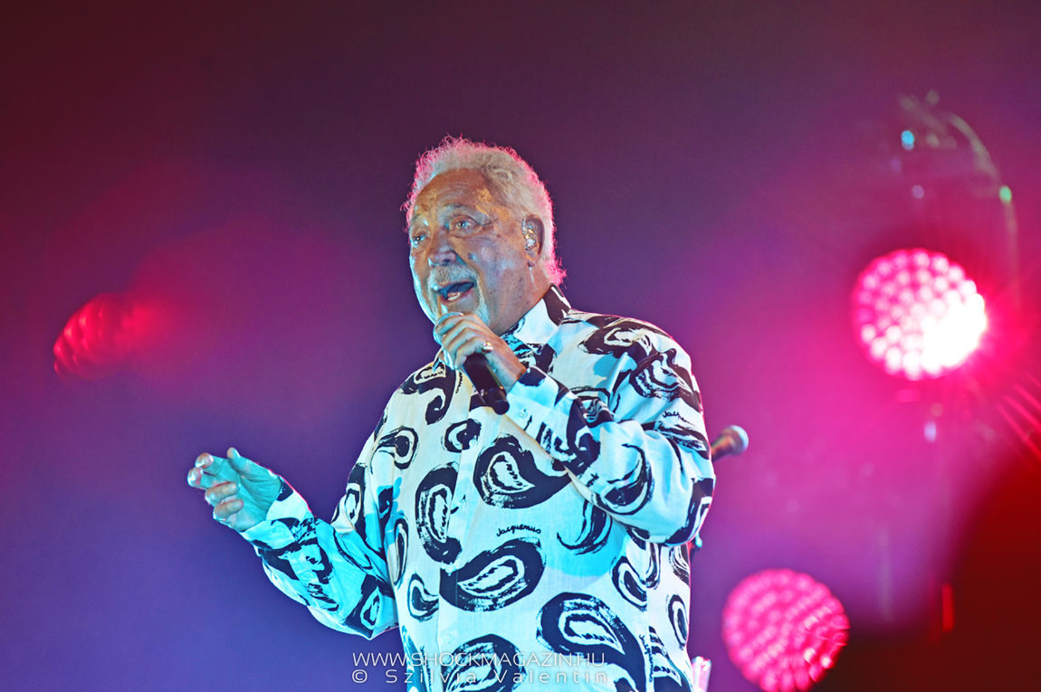 tom_jones_k2023_08