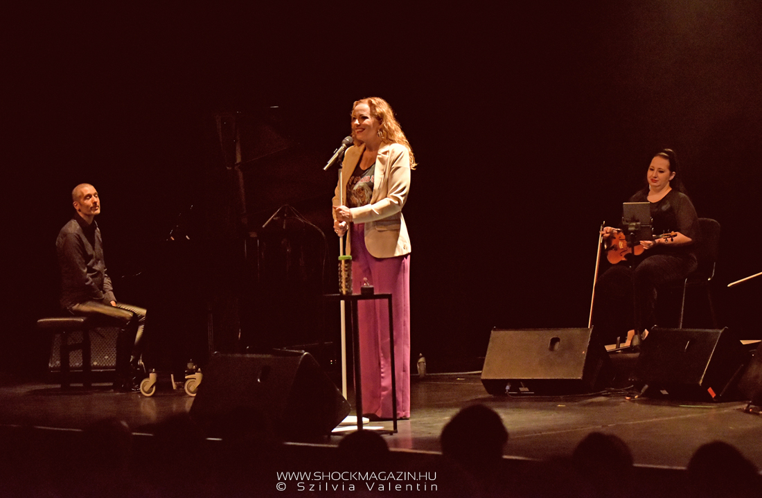 anneke_van_giersbergen_k_2024_03