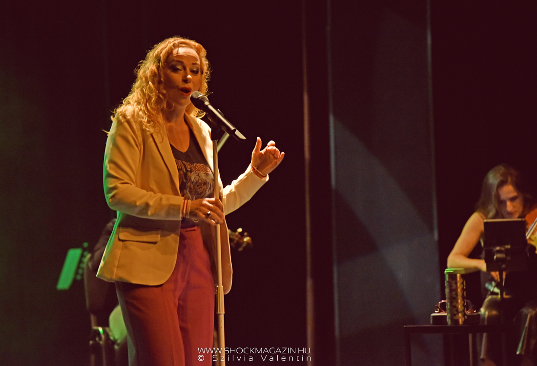 anneke_van_giersbergen_k_2024_05