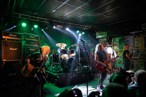 girlschool_2