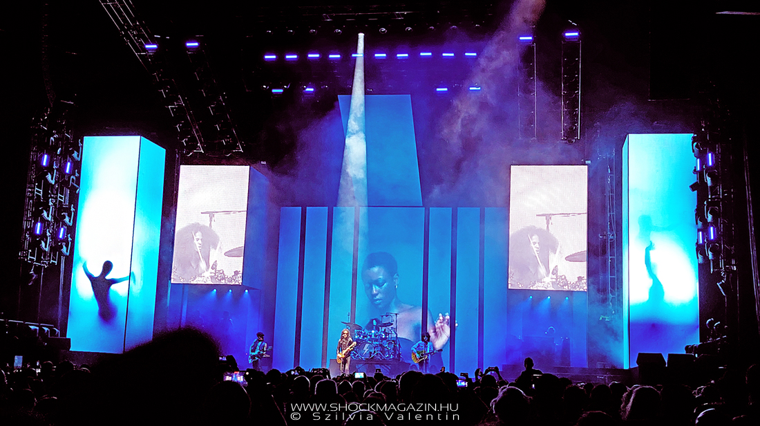 lenny_kravitz_k2024_02