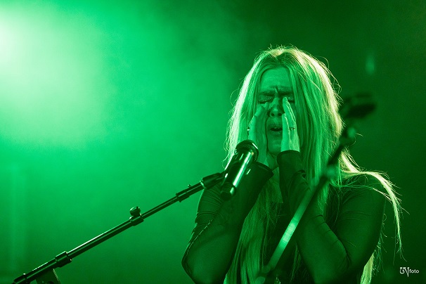 myrkur_2