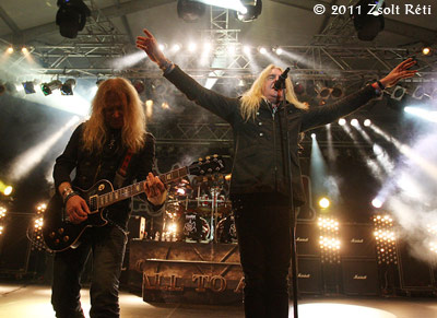 Saxon
