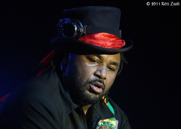 Skindred